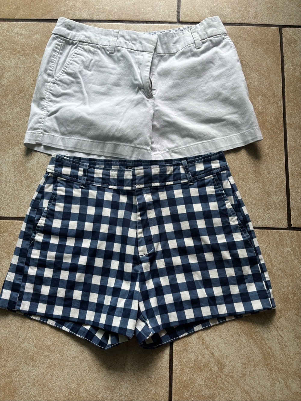 New York & Company White and Navy Check Shorts